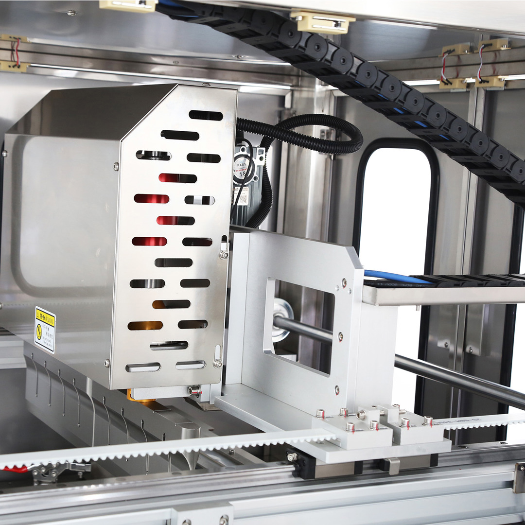 围绕核心洞察，制定三维设计策略，精准匹配痛点